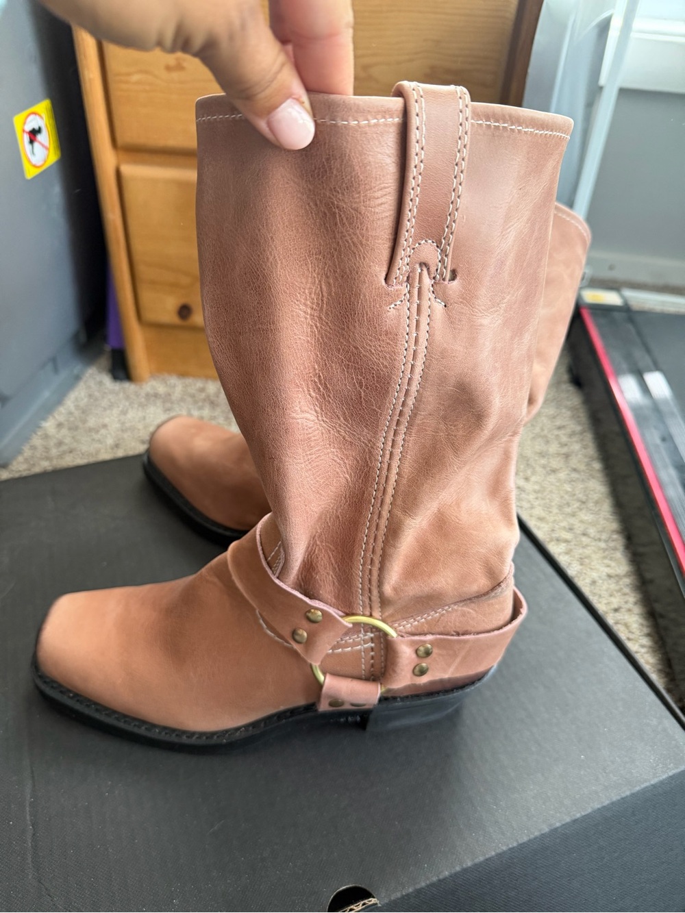 FRYE Harness 12R Rosewood - Picture 3 of 5